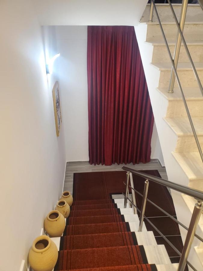 Bs Hotel Durrës Eksteriør bilde