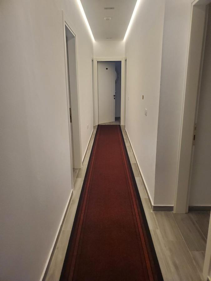 Bs Hotel Durrës Eksteriør bilde