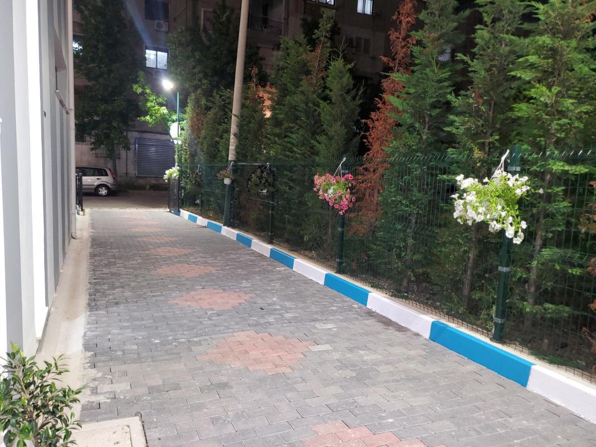Bs Hotel Durrës Eksteriør bilde