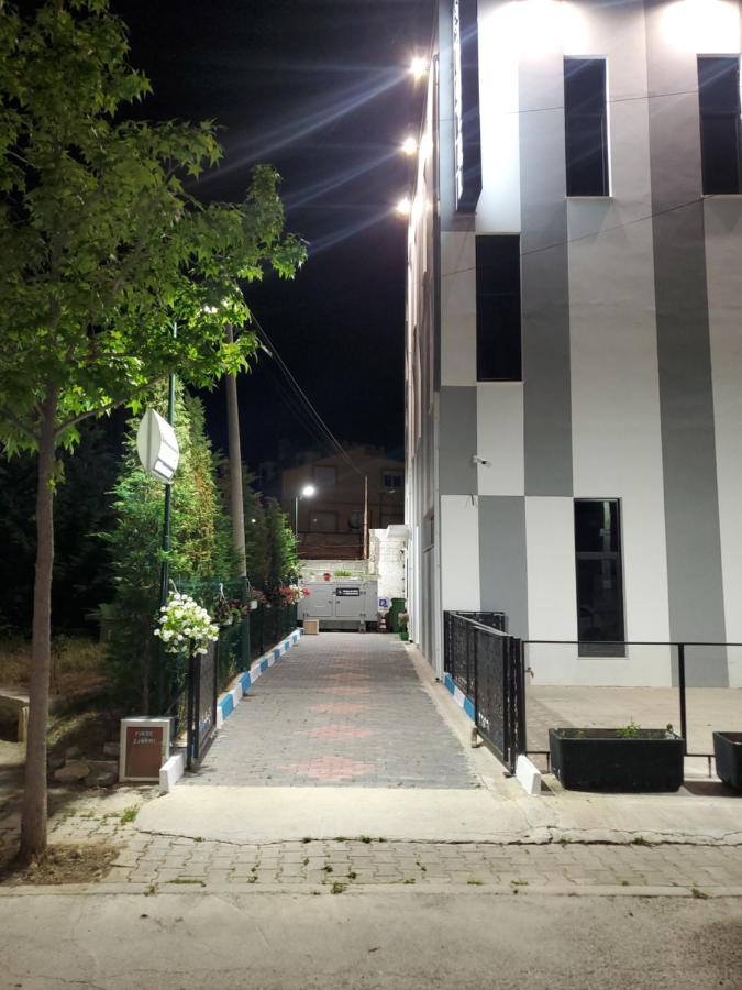 Bs Hotel Durrës Eksteriør bilde